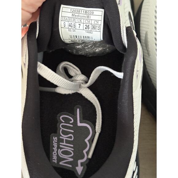 Brooks Adrenaline GTS 23 Lace Up Mesh Running Sneakers Women's Size 9 EUC - Picture 8 of 10